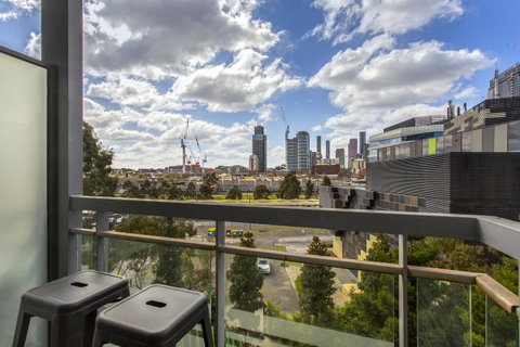 Docklands Private Collection - City Harbour Apartments - Your Accommodation 4