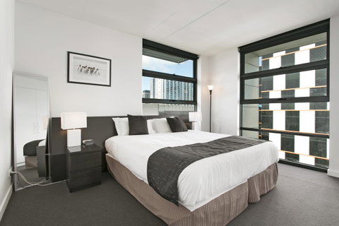 Docklands Private Collection - City Harbour Apartments - Your Accommodation 32