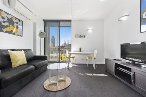 Docklands Private Collection - City Harbour Apartments - Your Accommodation 16