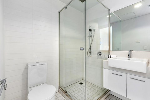 Docklands Private Collection - City Harbour Apartments - Your Accommodation 10