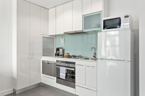 Docklands Private Collection - City Harbour Apartments - Your Accommodation 6