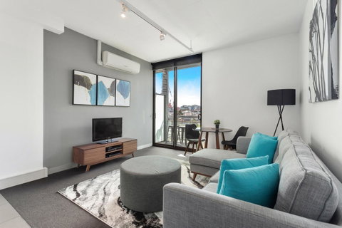 Docklands Private Collection - City Harbour Apartments - Your Accommodation 9