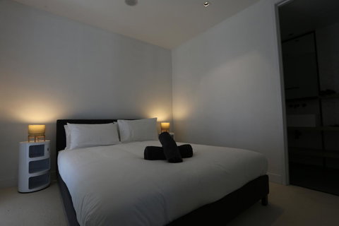 Readyset Stadium - Your Accommodation 1