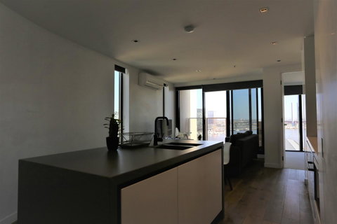 Readyset Stadium - Your Accommodation 2