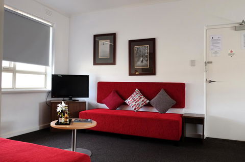 MAC South Yarra By Melbourne Apartment Collection - Your Accommodation 3