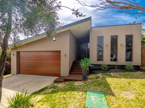 Blairgowrie Moonah Beach House: Walk To Beach - Your Accommodation 9