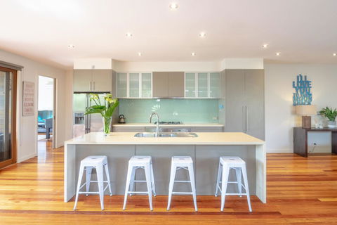 Blairgowrie Moonah Beach House: Walk To Beach - Your Accommodation 0