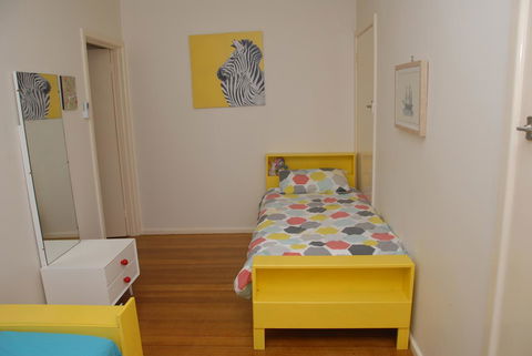 Green Grove - Your Accommodation 9