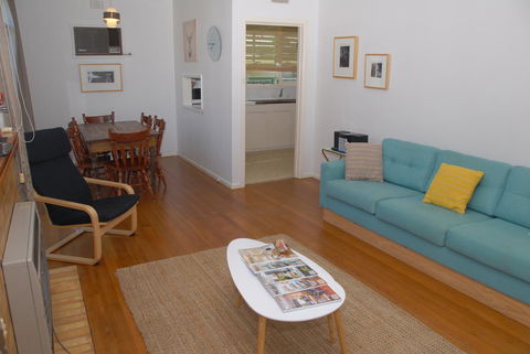 Green Grove - Your Accommodation 11