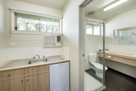 Box Hill Motel - Your Accommodation 4
