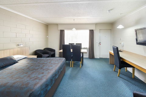 Box Hill Motel - Your Accommodation 7