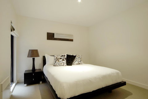 C-Scape Water Front Apartment - Your Accommodation 6