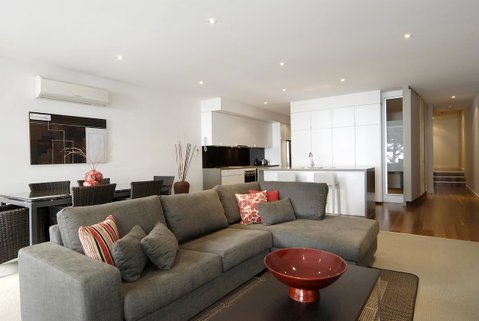 C-Scape Water Front Apartment - Your Accommodation 4