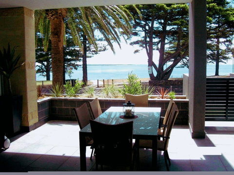 C-Scape Water Front Apartment - Your Accommodation 0