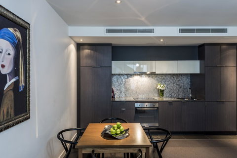 Apartments @ 133 City - Your Accommodation 19