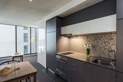 Apartments @ 133 City - Your Accommodation 10