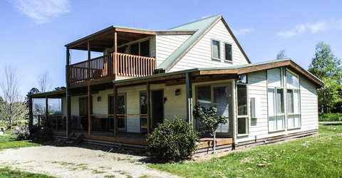Beechworth Cedar Cottages - Your Accommodation 0