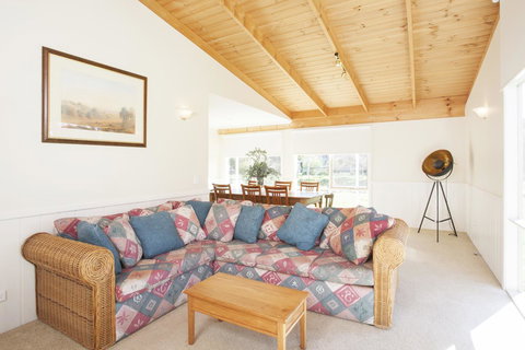 Beechworth Cedar Cottages - Your Accommodation 1