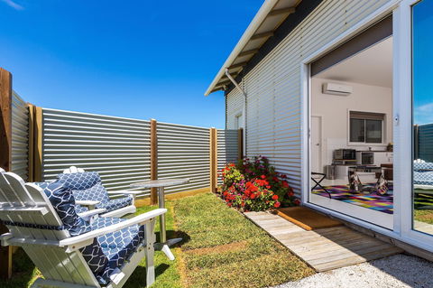 Cottages For Couples - Your Accommodation 4