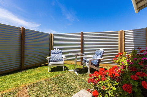 Cottages For Couples - Your Accommodation 6