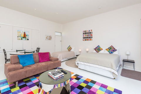 Cottages For Couples - Your Accommodation 10