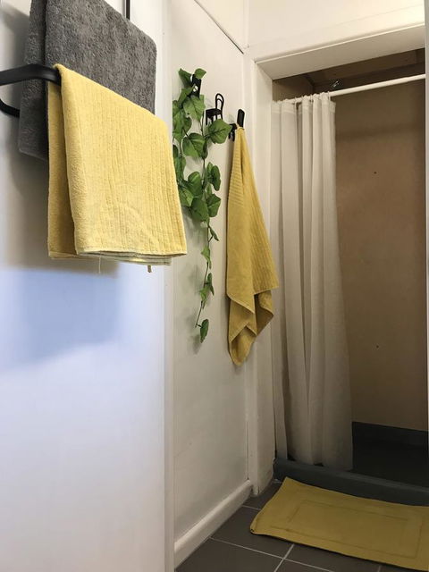 Jettycove Beach House - Your Accommodation 13
