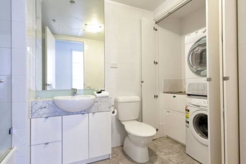 Melbourne Vacation Rentals Apartment - Your Accommodation 4