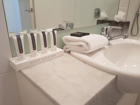 Melbourne Vacation Rentals Apartment - Your Accommodation 13