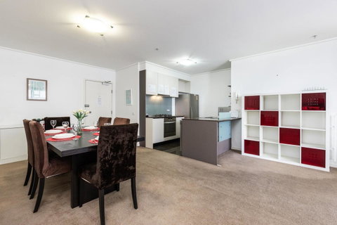 Melbourne Vacation Rentals Apartment - Your Accommodation 8