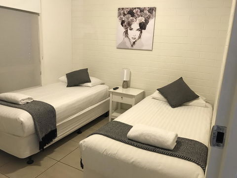 Mildura Holiday Villas - Your Accommodation 12