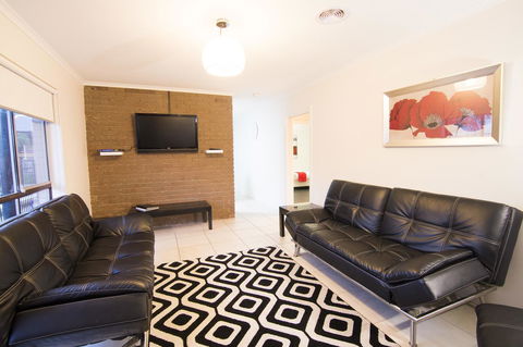 Mildura Holiday Villas - Your Accommodation 22