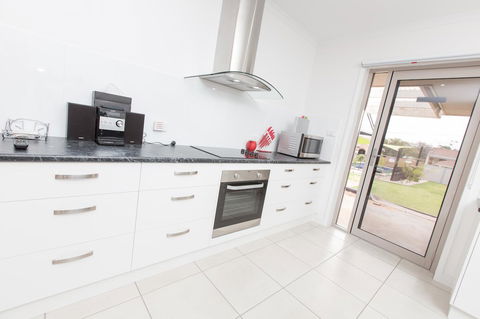 Mildura Holiday Villas - Your Accommodation 40