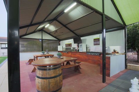 Mildura Holiday Villas - Your Accommodation 31