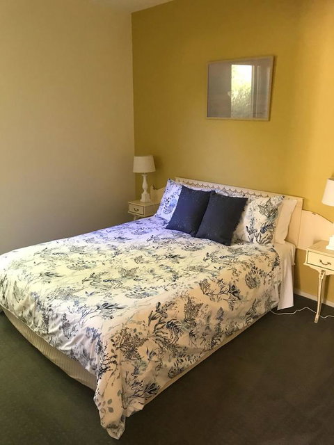 Lakeside Conti Villas - Your Accommodation 10