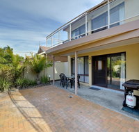 The Breakers 16B Government Road - Your Accommodation