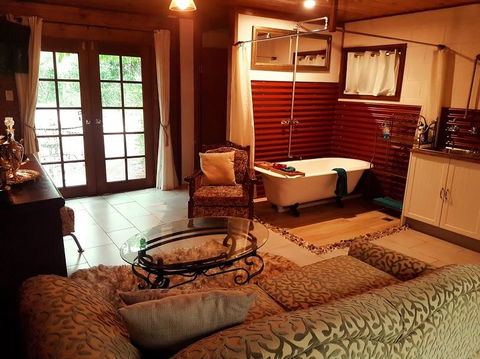 The Cabin - Your Accommodation 0