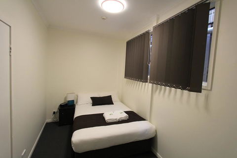 The Cliff House - Your Accommodation 3