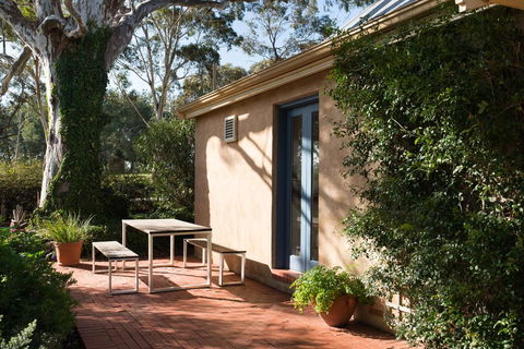 The Cottage At Riverside Farm - Your Accommodation 3