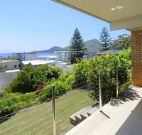The Crest Unit 1 - Shoal Bay - Your Accommodation