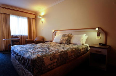 The Crossing Motel - Your Accommodation 0