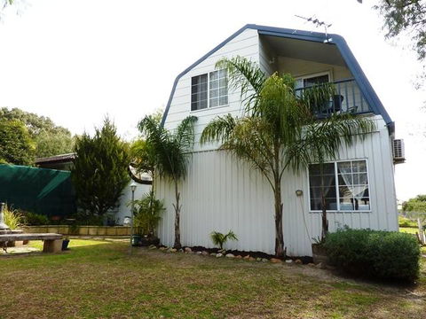 The Doo Drop Inn - Your Accommodation 2