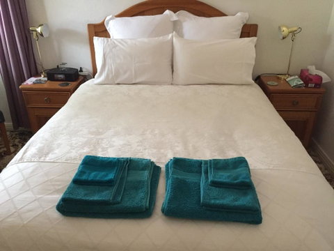 The Evergreen Bed And Breakfast - Your Accommodation 3