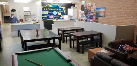 The Entrance Backpackers - Your Accommodation 1