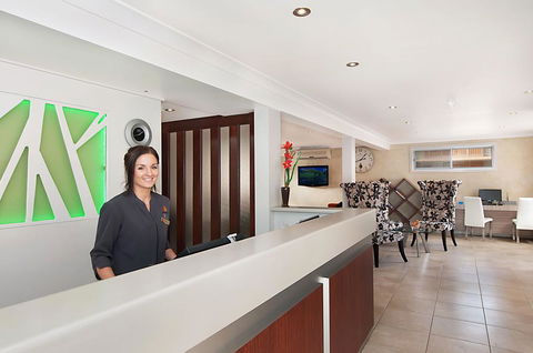 The Galaxy Motel - Your Accommodation 3