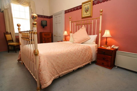 The Lodge On Elizabeth Boutique Hotel - Your Accommodation 3