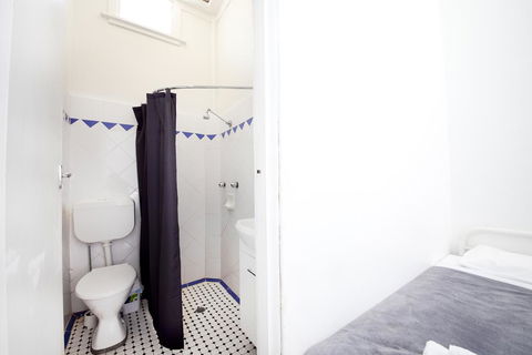 The Manly Hotel Est. 1964 - Your Accommodation 1