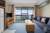 The Oaks Waterfront Resort Unit 511