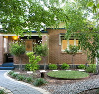 The Orange Fox - Your Accommodation