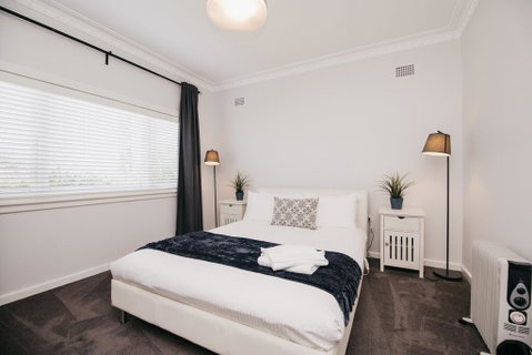 The Palms - Stylish, Modern And Cute As A Button - Your Accommodation 2