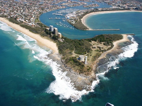The Penthouse @ Point Cartwright - INSTANT HOTEL WINNER 2019 - Your Accommodation 2